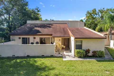 1880 N Crystal Lake Dr #12, Lakeland, FL 33801