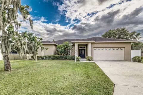 672 Jessanda Cir, Lakeland, FL 33813