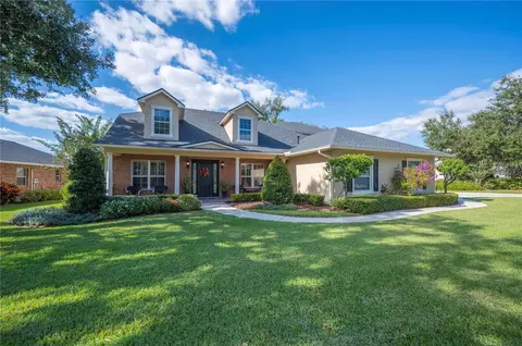 5789 Lake Victoria Dr, Lakeland, FL 33813