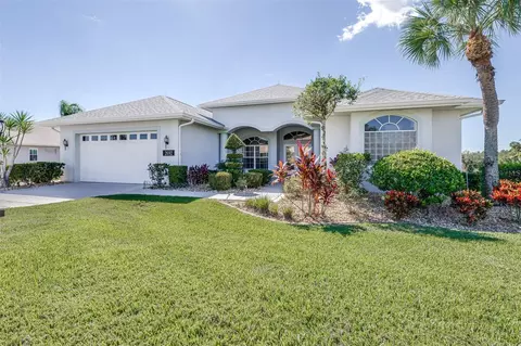 2692 Huntington Hills Dr, Lakeland, FL 33810