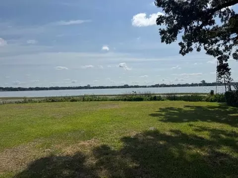 Lake Howard Drive Nw, Winter Haven, FL 33880