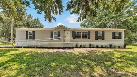 3905 Owens Rd, Auburndale, FL 33823