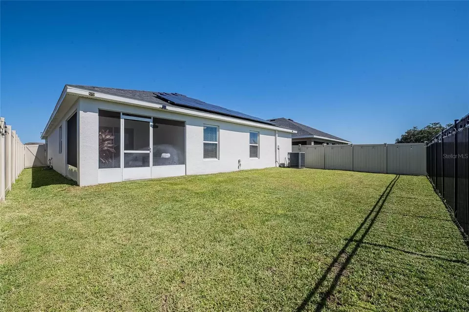 Exterior - 3227 Costello Cir, Winter Haven, FL 33884 photo 4 of 6