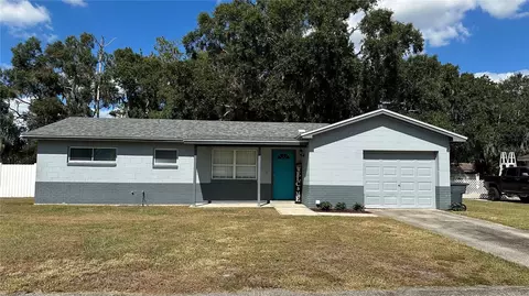 5075 Misty Lake Dr, Mulberry, FL 33860