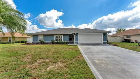 349 Medora St, Auburndale, FL 33823