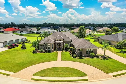 3913 Grandefield Cir, Mulberry, FL 33860