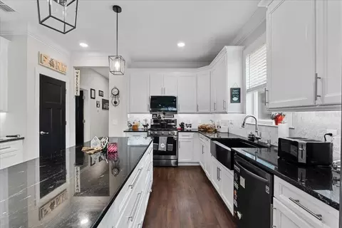 Kitchen - 1790 E Georgia St, Bartow, FL 33830 photo 3 of 5