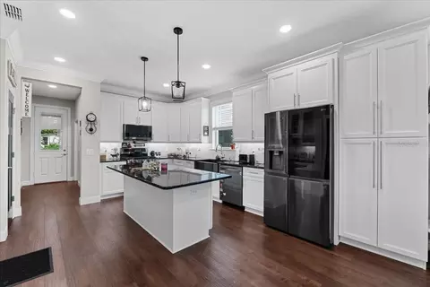 Kitchen - 1790 E Georgia St, Bartow, FL 33830 photo 5 of 5