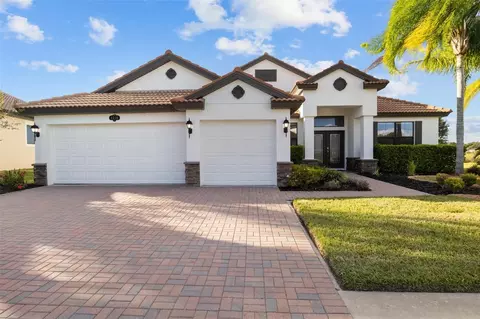 4056 Sunset Lake Dr, Lakeland, FL 33810