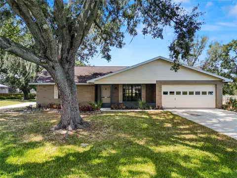 5023 Kensington Heights Dr, Lakeland, FL 33811