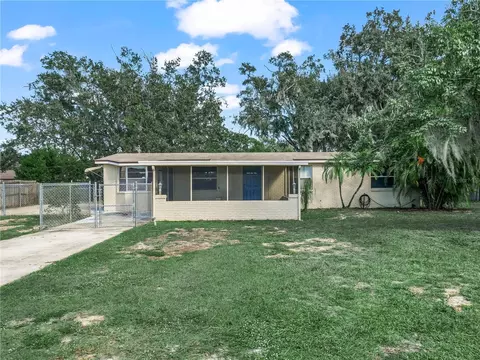 5042 Spirit Lake Rd, Winter Haven, FL 33880