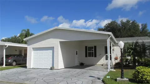 16 Edinburgh Dr, Haines City, FL 33844