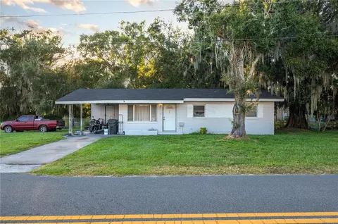 207 Moss Rd W, Auburndale, FL 33823
