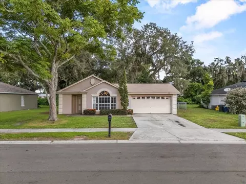 990 Forrest Dr, Bartow, FL 33830
