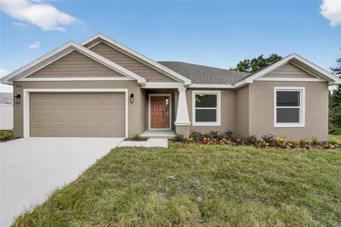 933 Hillgrove Ln, Auburndale, FL 33823