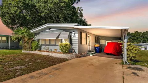 811 Elizabeth Ln, Lakeland, FL 33809
