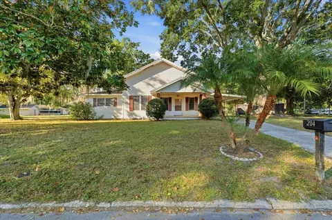 204 Cordova Rd, Auburndale, FL 33823