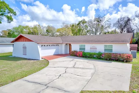 1525 Leslie Dr, Lakeland, FL 33801