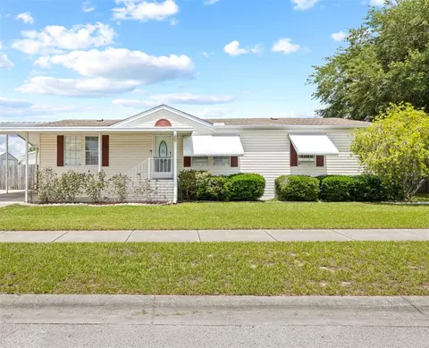 3915 Kiah Dr, Wesley Chapel, FL 33543