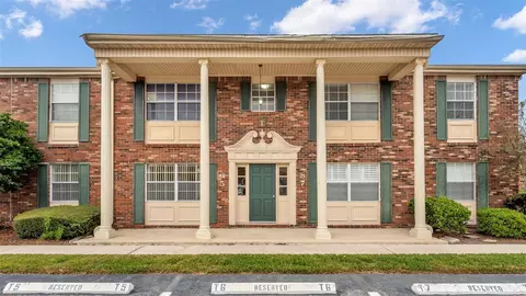 1920 Edgewood Dr #T5, Lakeland, FL 33803