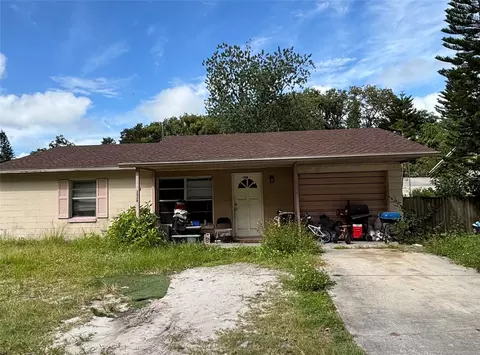 2930 Galaxy Ln, Lakeland, FL 33801