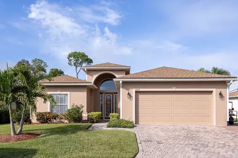 4249 Berwick Dr, Lake Wales, FL 33859