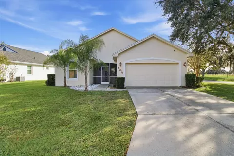 3201 Oak Tree Ln, Winter Haven, FL 33884