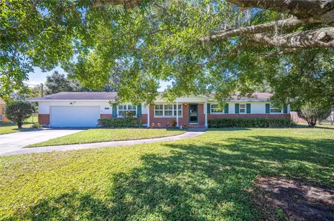 4613 Coronet Rd, Plant City, FL 33566