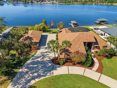157 Lake Roy Dr, Winter Haven, FL 33884