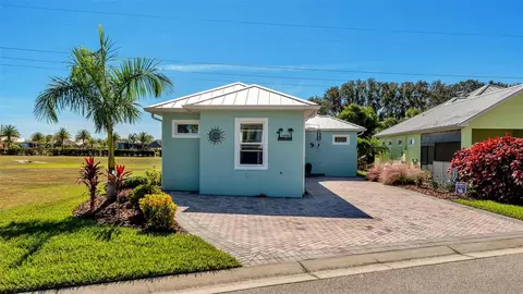 3270 Green Heron Dr, Polk City, FL 33868