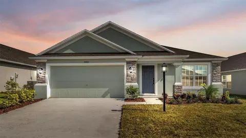 6082 Eagle Pointe Dr, Lakeland, FL 33812