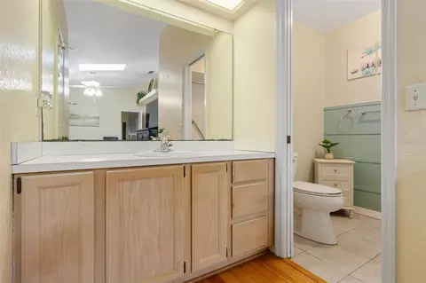 Bath - 511 Marcia Loop, Winter Haven, FL 33884 photo 1 of 5