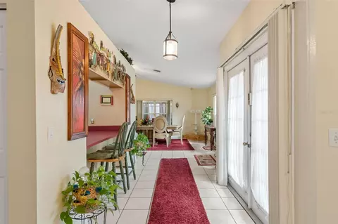 Entry Way - 511 Marcia Loop, Winter Haven, FL 33884 photo 2 of 3