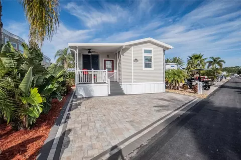 2415 Citrus Tree Rd, Clermont, FL 34714