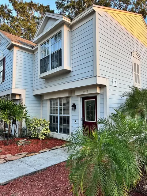 13917 Fletchers Mill Dr, Tampa, FL 33613