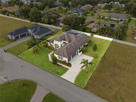4462 Emerald Palms Ln, Winter Haven, FL 33884