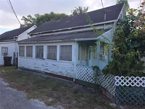 406 NW 7th St, Mulberry, FL 33860