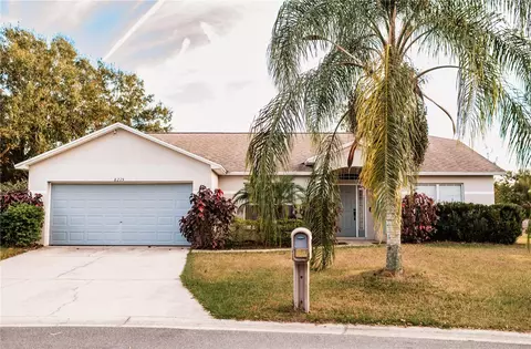 8215 Westmont Terrace Dr, Lakeland, FL 33810