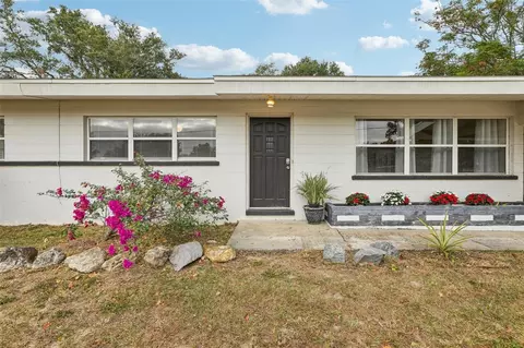 355 S Glencruiten Ave, Lake Alfred, FL 33850