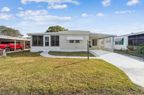 6756 Kensington Dr NE, Winter Haven, FL 33881