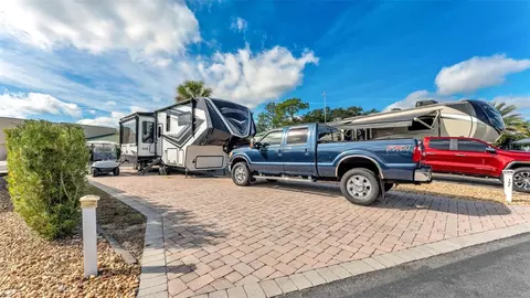 16404 Bay St, Clermont, FL 34714 photo 4