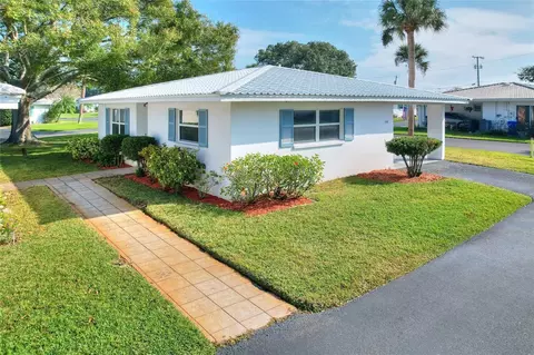 719 Fonda Ct, Lakeland, FL 33803