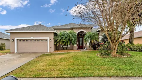227 Viola Dr, Auburndale, FL 33823