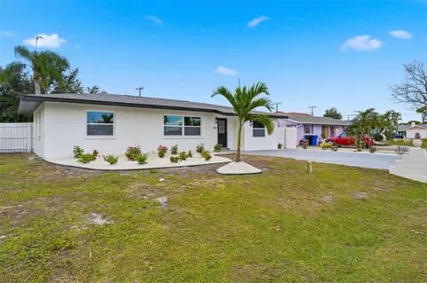 808 Guild Dr, Venice, FL 34285
