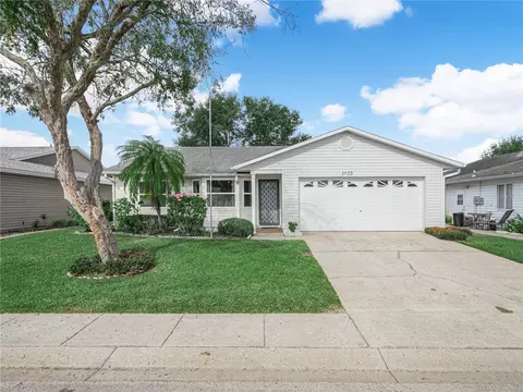 1933 Prairie Dunes Cir N, Lakeland, FL 33810