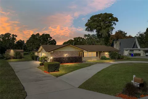 420 Howard Ave, Lakeland, FL 33815