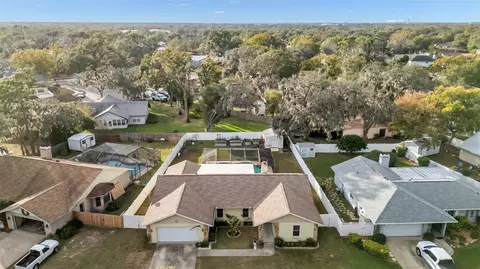 2207 Gatewood St, Plant City, FL 33563