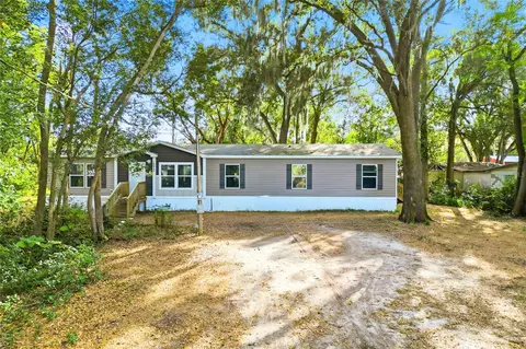 36848 8th Ave, Zephyrhills, FL 33541