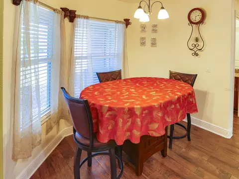 Dining - 4305 Old Bartow Eagle Lake Rd, Bartow, FL 33830 photo 2 of 2