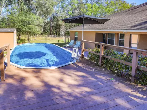 Exterior - 4305 Old Bartow Eagle Lake Rd, Bartow, FL 33830 photo 5 of 12